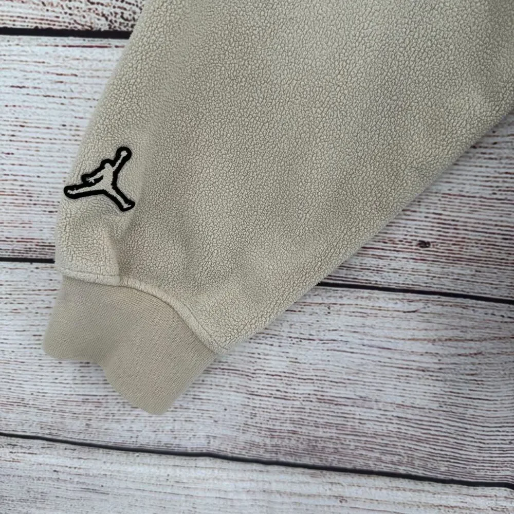 Nike Jordan Essential Winter Fleece Jacket Men's Size Medium Beige/Tan